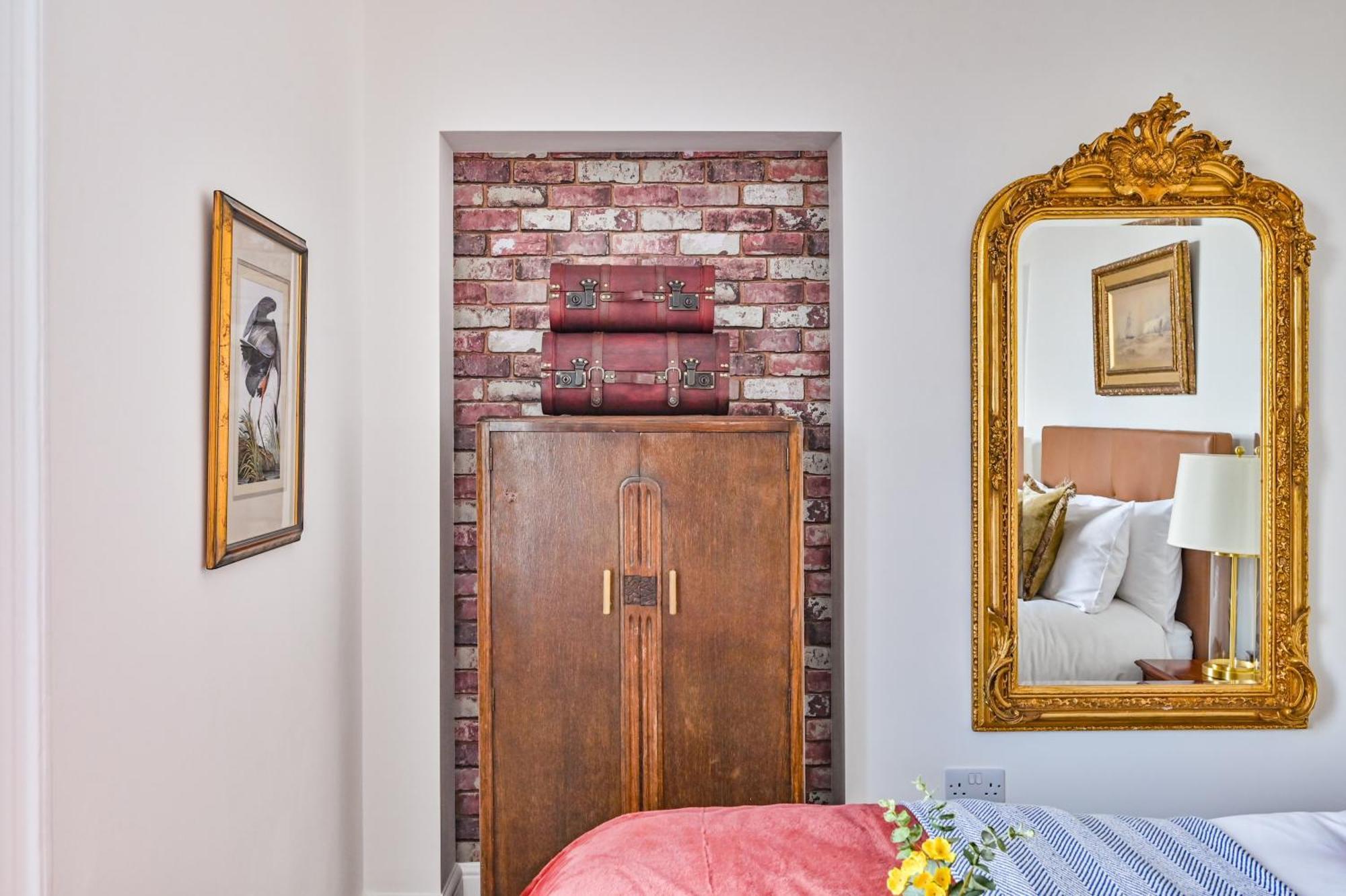 9 Admiralty House Stunning Luxury Apartment With Free Parking Plymouth Kültér fotó