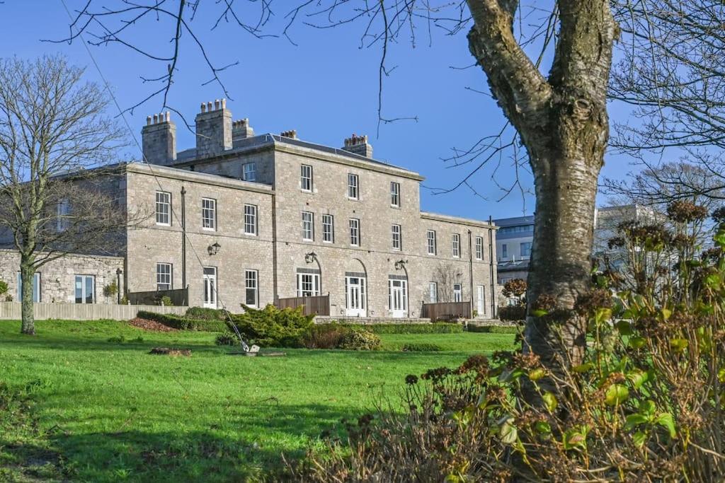 9 Admiralty House Stunning Luxury Apartment With Free Parking Plymouth Kültér fotó